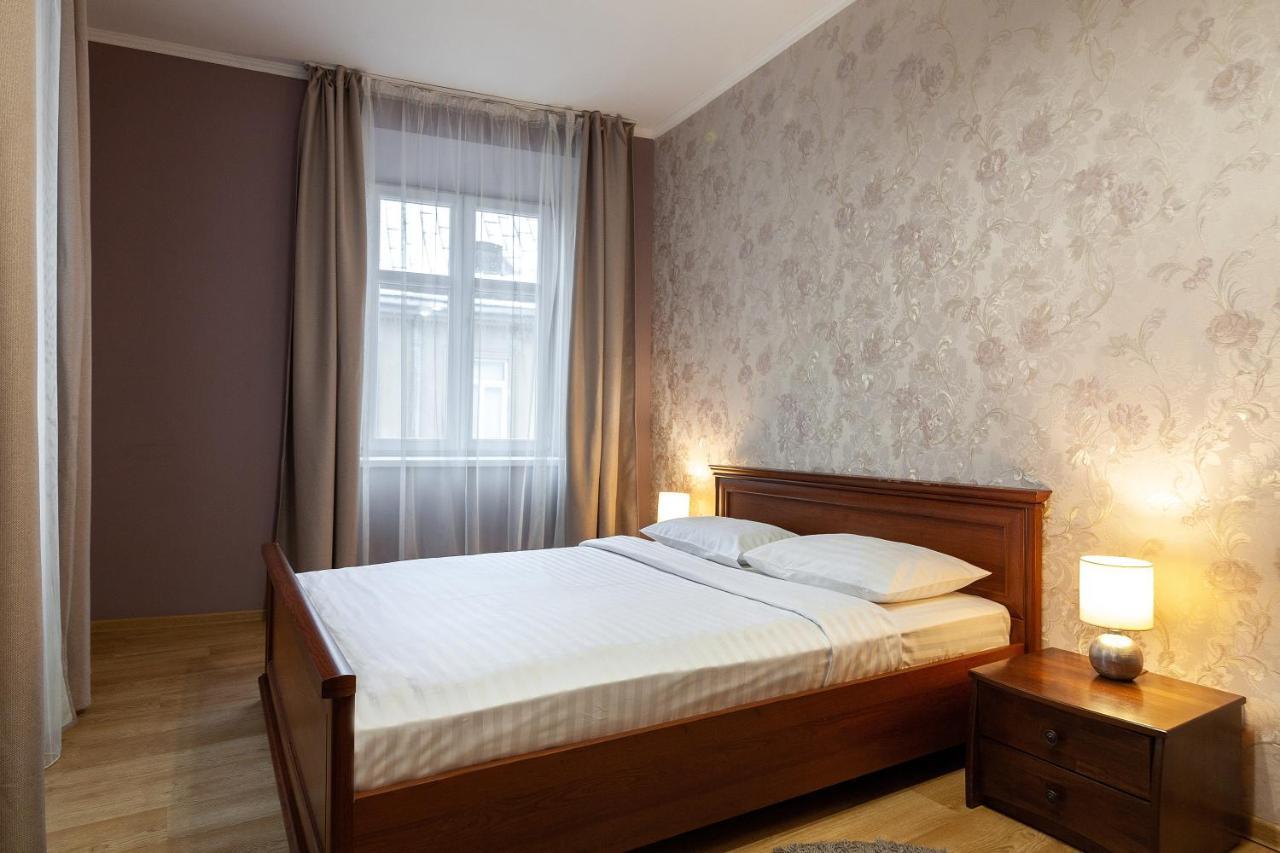 Romari Лесі Українки Apartment Lviv Ngoại thất bức ảnh