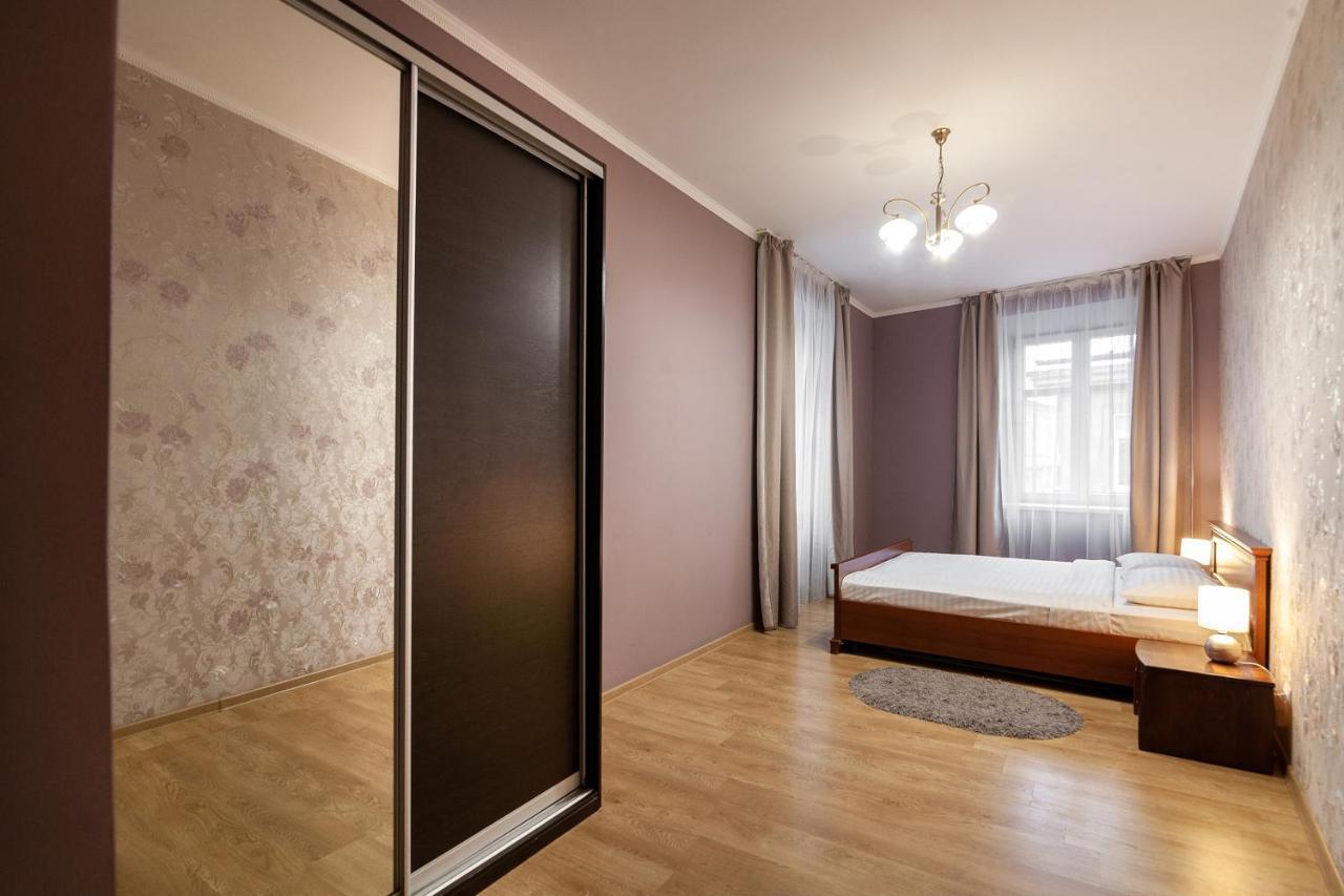 Romari Лесі Українки Apartment Lviv Ngoại thất bức ảnh