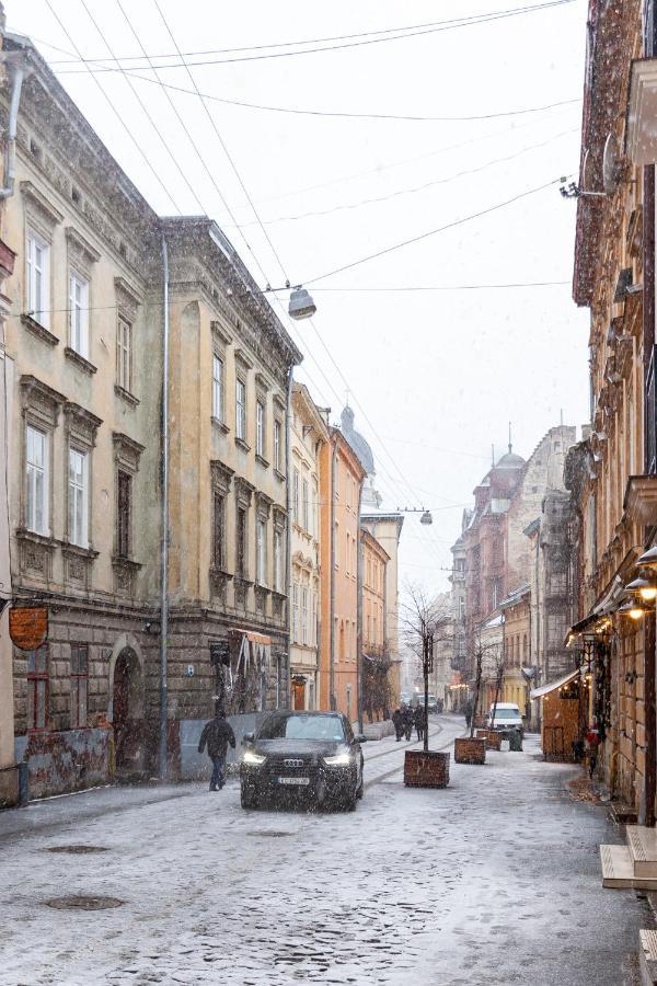Romari Лесі Українки Apartment Lviv Ngoại thất bức ảnh