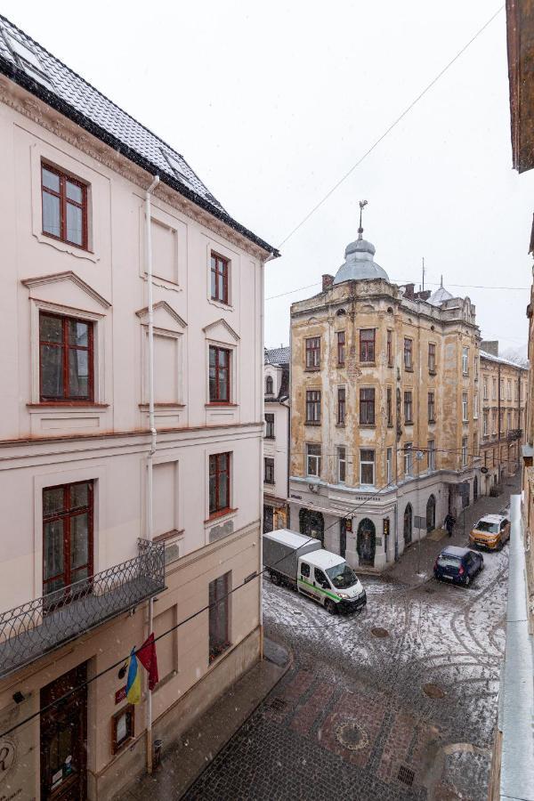 Romari Лесі Українки Apartment Lviv Ngoại thất bức ảnh