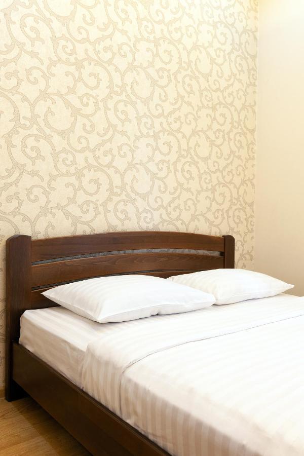 Romari Лесі Українки Apartment Lviv Ngoại thất bức ảnh