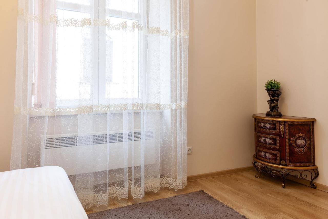 Romari Лесі Українки Apartment Lviv Ngoại thất bức ảnh