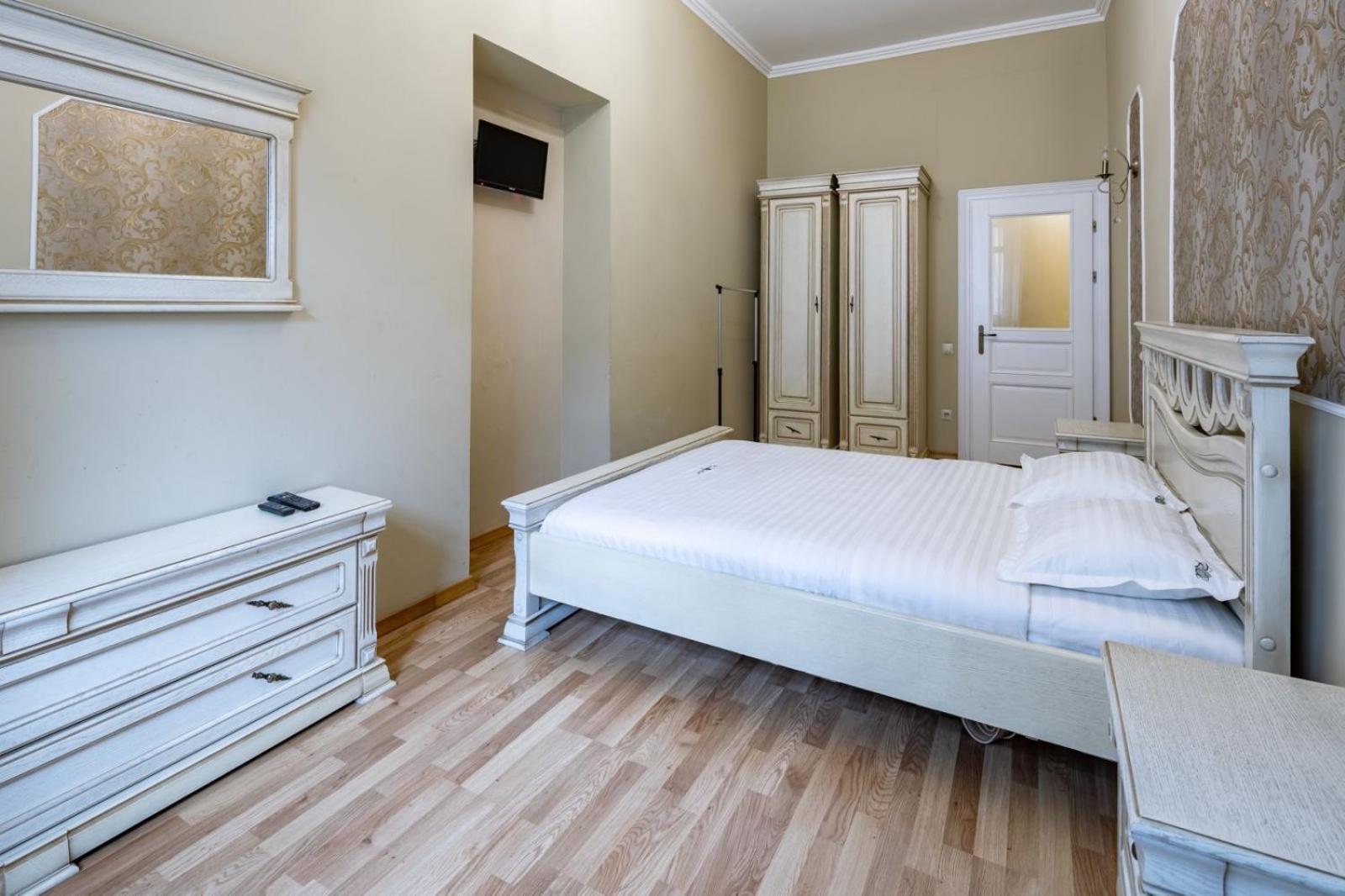 Romari Лесі Українки Apartment Lviv Ngoại thất bức ảnh
